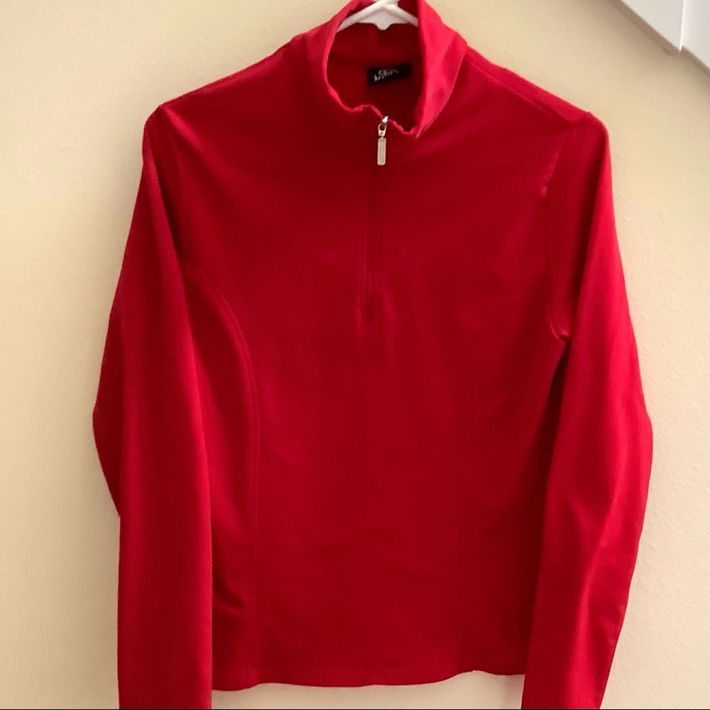 Marker fleece half zip pullover in red, size L. Cozy and warm.